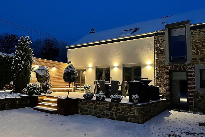 Holiday Home Exterior (winter)
