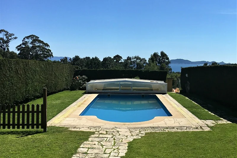 Piscina casa vacanze