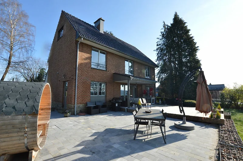 Exterieur vakantiehuis (zomer)