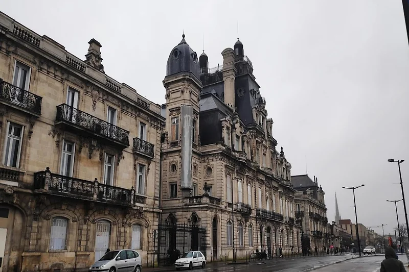 Außenseite Ferienhaus (Sommer)