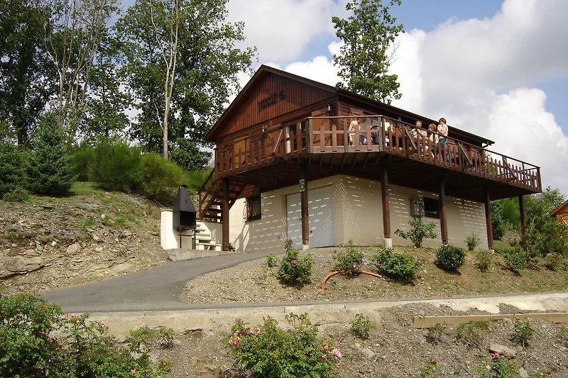 Exterieur vakantiehuis (zomer)