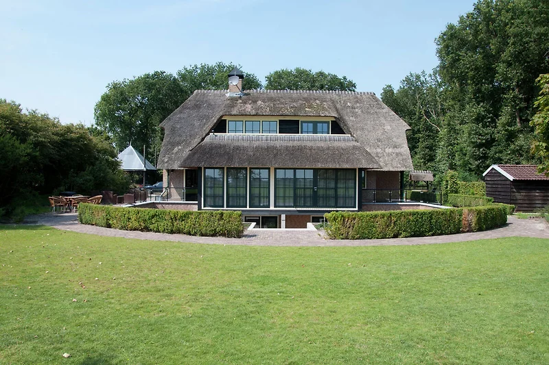 Exterieur vakantiehuis (zomer)