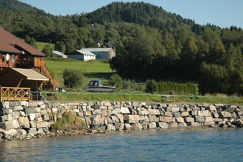 Esterno
