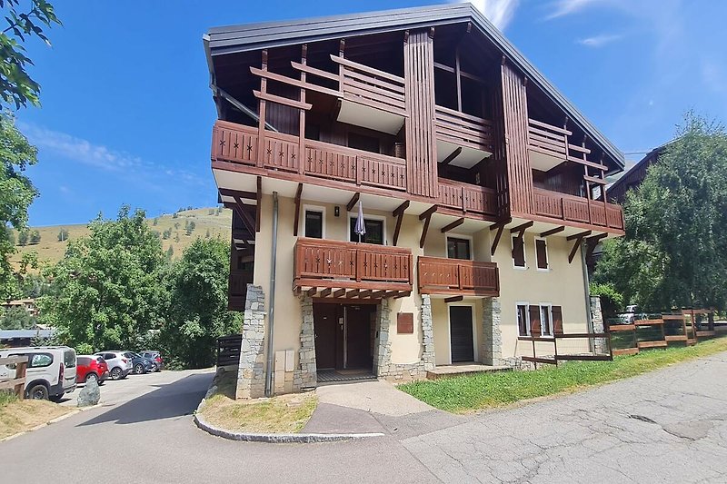 Außenseite Ferienhaus (Sommer)