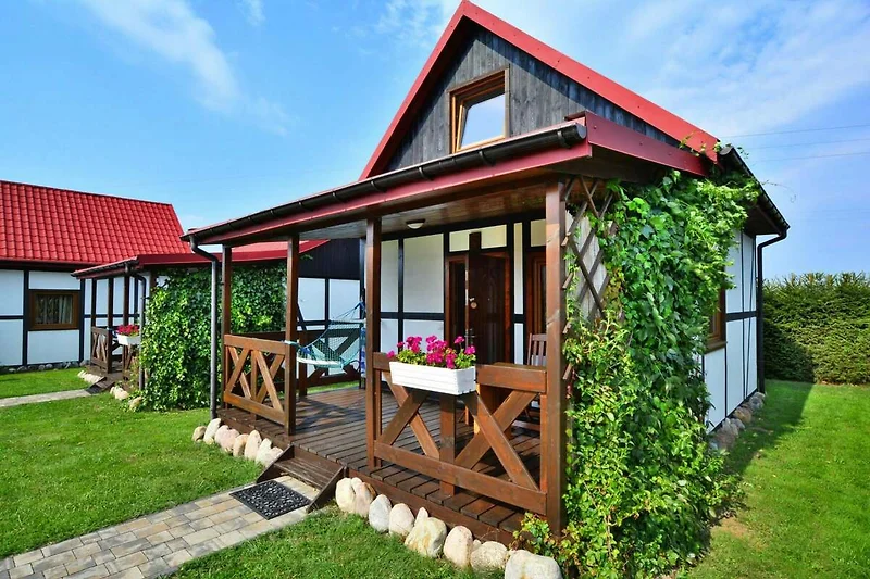 Außenseite Ferienhaus (Sommer)