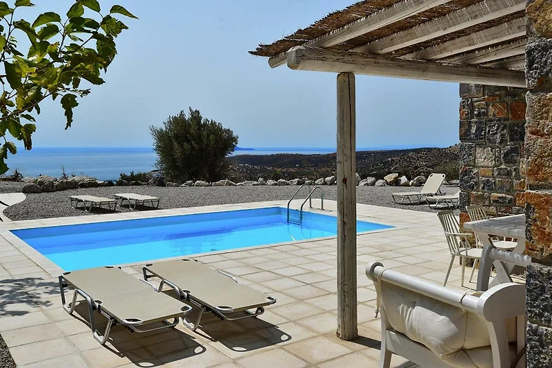 Schwimmbad des Ferienhauses