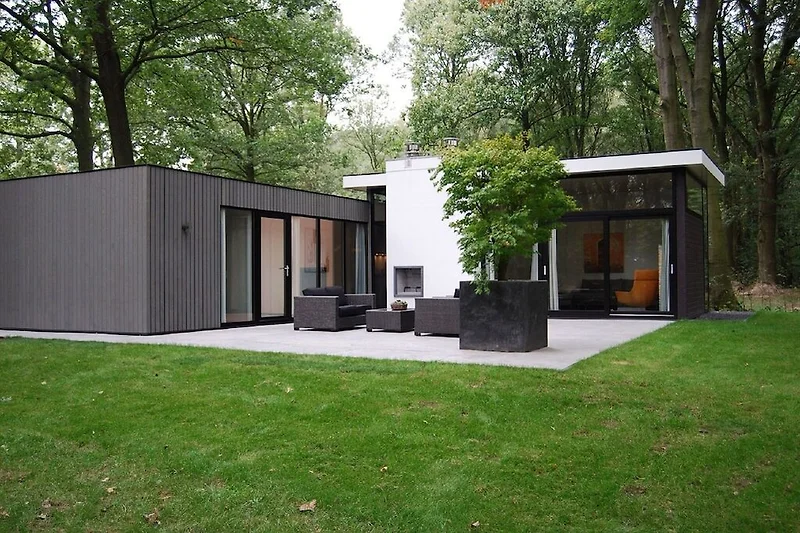 Exterieur vakantiehuis (zomer)