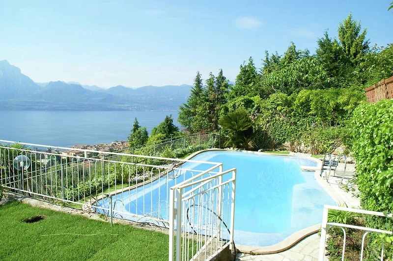 Schwimmbad des Ferienhauses