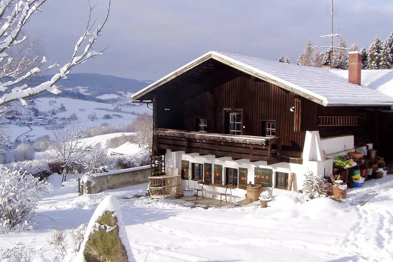 Exterieur vakantiehuis (winter) Exterieur vakantiehuis (winter)
