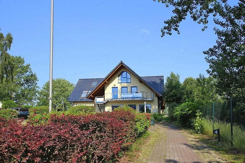 Exterieur vakantiehuis (zomer)