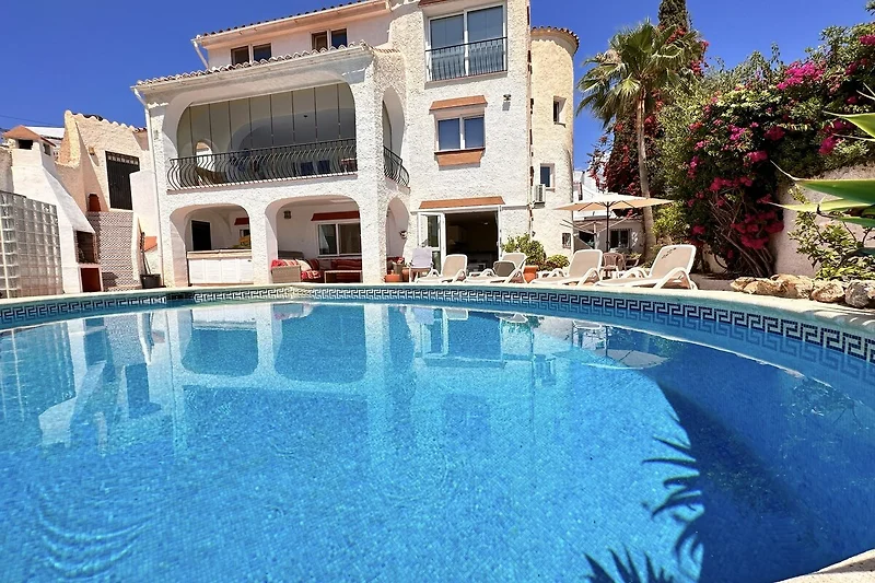 Schwimmbad des Ferienhauses