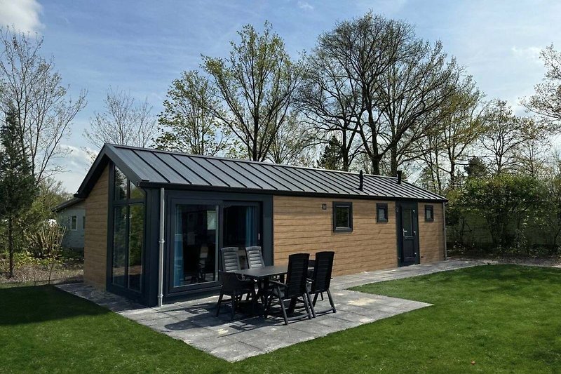 Exterieur vakantiehuis (zomer)