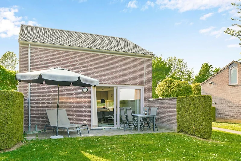 Exterieur vakantiehuis (zomer)