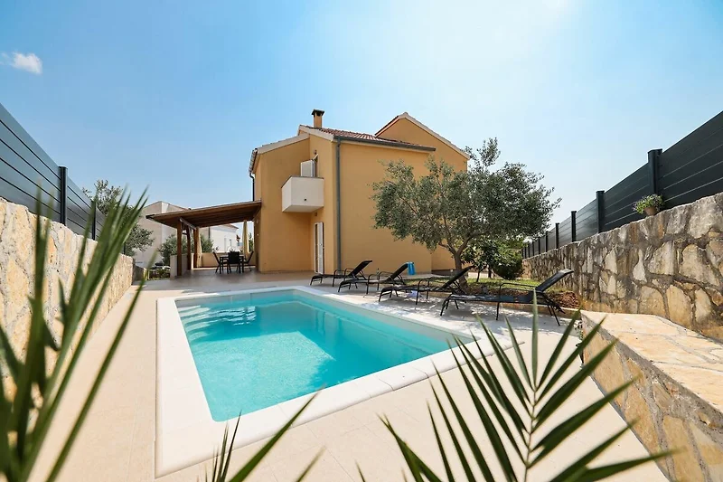 Exterieur vakantiehuis (zomer)