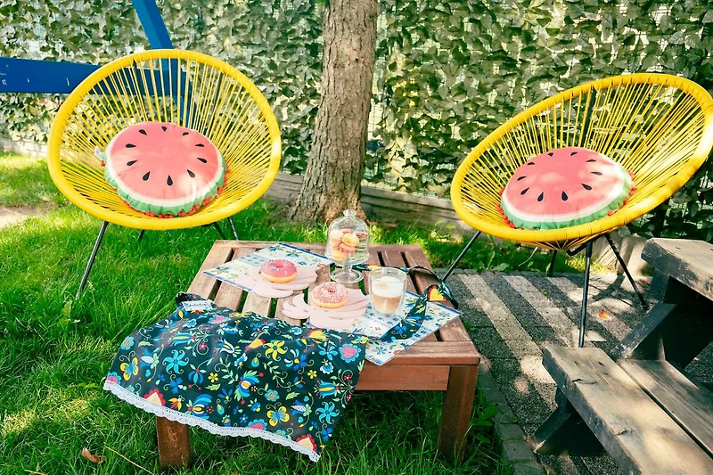Garden (summer)