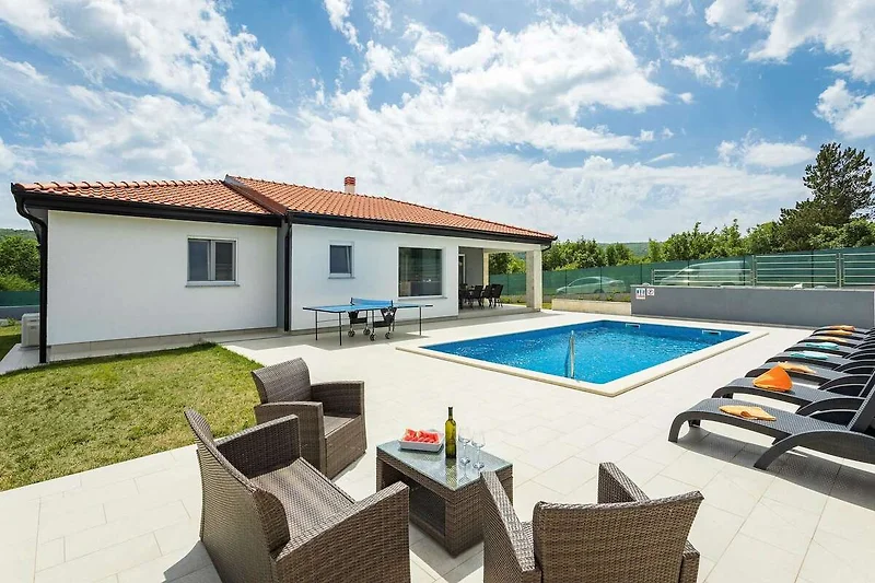 Esterno casa vacanze (estate)