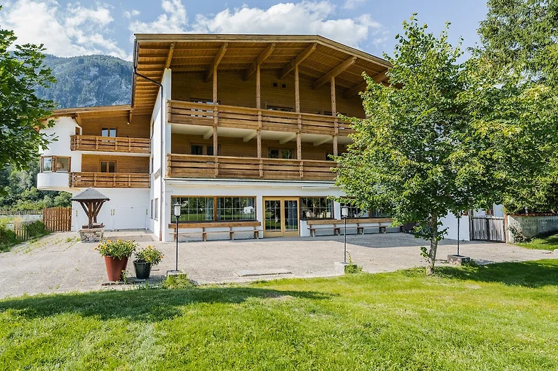 Esterno casa vacanze (estate)