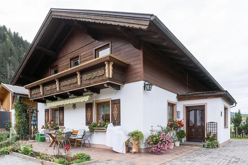 Esterno casa vacanze (estate)