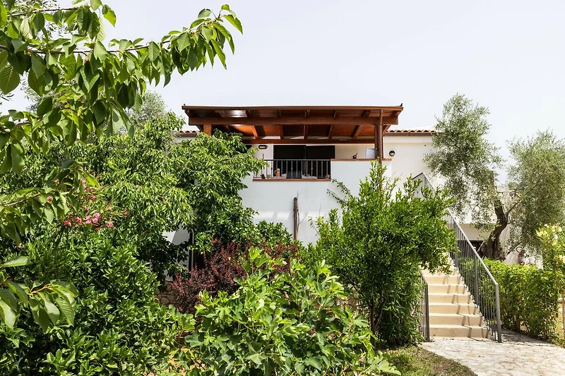 Esterno casa vacanze (estate)