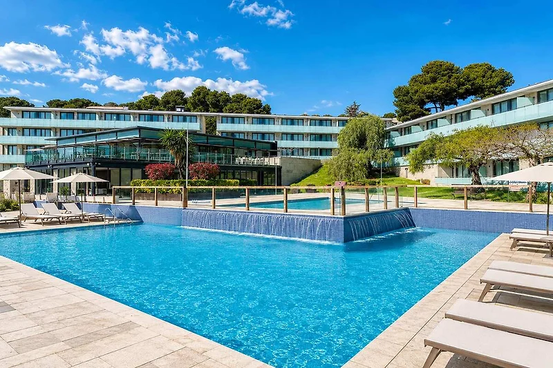 Schwimmbad des Ferienhauses