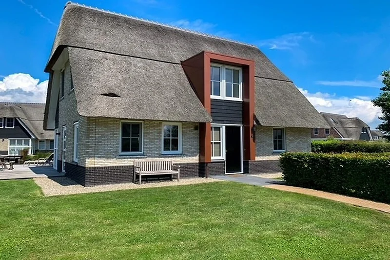 Exterieur vakantiehuis (zomer)