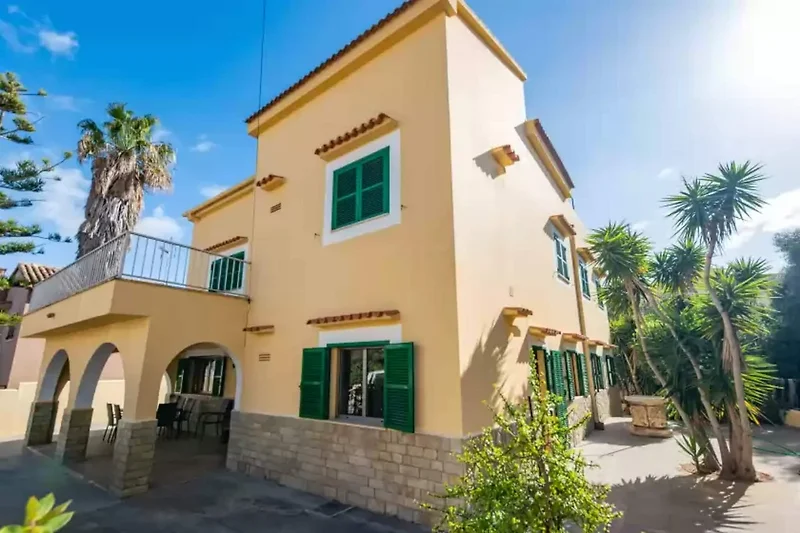 Esterno casa vacanze (estate)