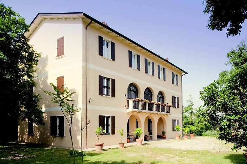 Exterieur vakantiehuis (zomer)