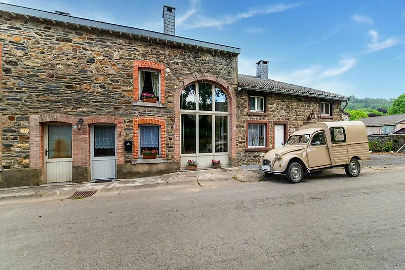 Exterieur vakantiehuis (zomer)