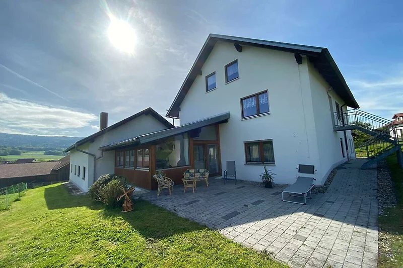 Exterieur vakantiehuis (zomer)