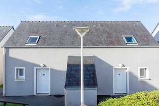 Apartment mit beheiztem Innenpool