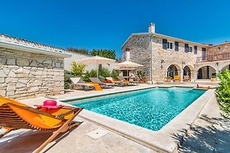Villa à Vrsar avec piscine