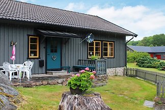 5 person holiday home in ASKERÖARNA-By Traum