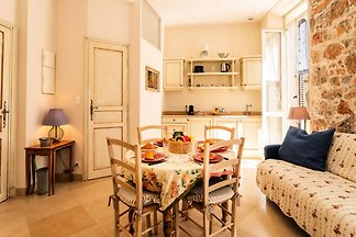 LAT1103 / Alojamiento cálido con hermosa...