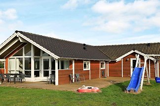 10 person holiday home in Væggerløse-By Traum