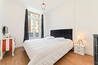 Schöne Wohnung in Vichy in der Nähe des Opern...