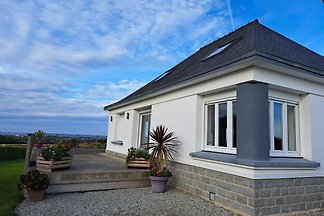 Ferienhaus in Bretagne mit Meerblick