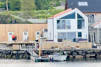 6 Personen Ferienhaus in Huglo