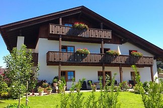 Ferienwohnung in Krün mit Schwimmbecken