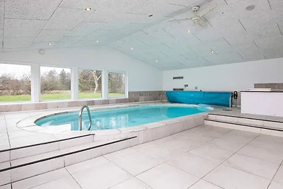 15 Personen Ferienhaus in Hals-By Traum