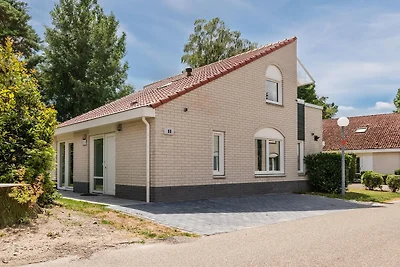 Charmante Villa in natürlicher Umgebung