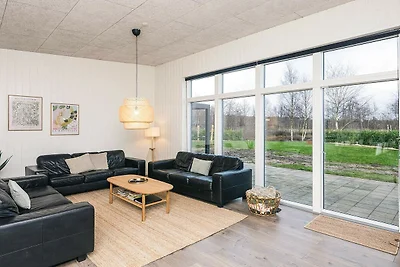 14 Personen Ferienhaus in Glesborg