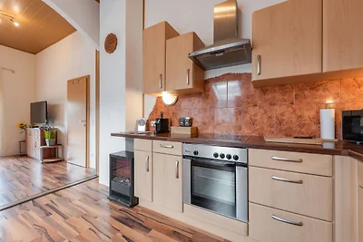 Modernes Ferienhaus in Pinsdorf mit Garten