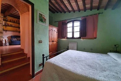 Attraente casa vacanze con piscina in comune