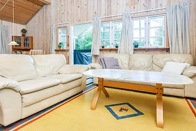 Lush home in Glesborg, 6 guests