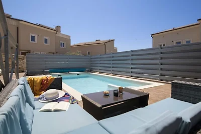 Villa in Premantura mit Schwimmbecken
