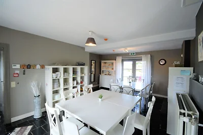 Bungalow in Gerin met terras