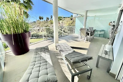 Appartamento a Higueron con vista sul mare