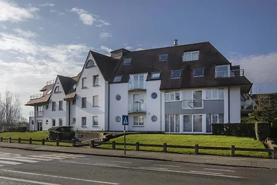 Ruim appartement met molenzicht in Koksijde