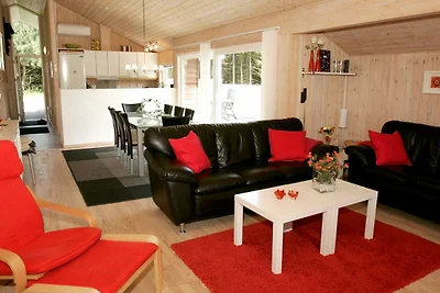 8 Personen Ferienhaus in Aakirkeby