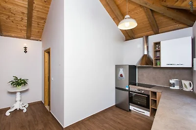 Villa mit 1 Zimmer und Terrasse